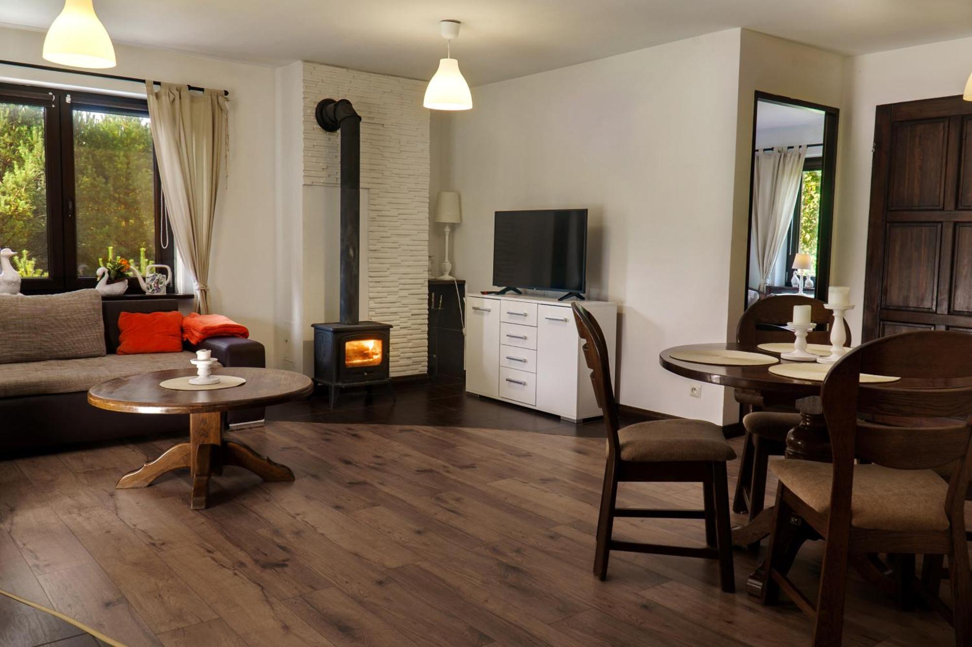 Galikowo Hotel Plaska Luaran gambar